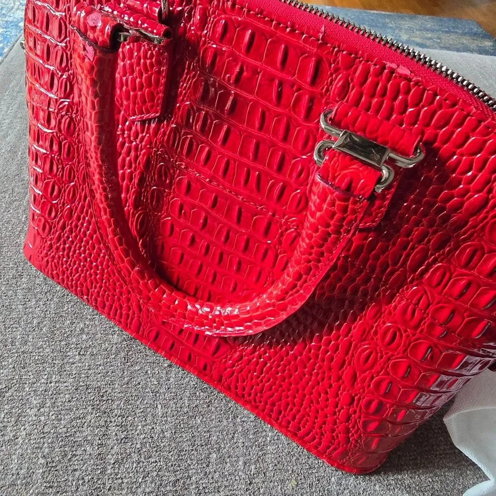 EUC STAUER Red Croc Embossed Hard Leather Handbag Purse Unused Clean animal